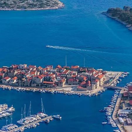 Apartmán In Tribunj With Terrace, Air Conditioning, W-lan 5034-1 Tribalj