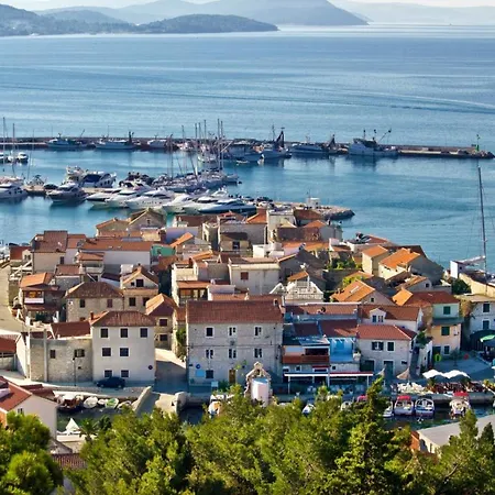 Apartmán In Tribunj With Terrace, Air Conditioning, W-lan 5034-1