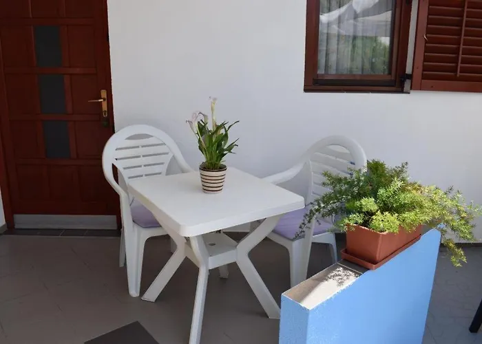 In Tribunj With Terrace, Air Conditioning, W-lan 5034-1 * Tribalj