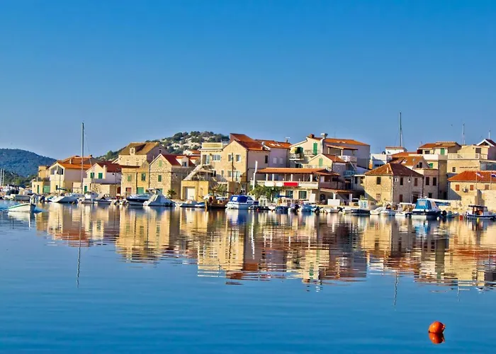 Appartement In Tribunj With Terrace, Air Conditioning, W-lan 5034-1 *