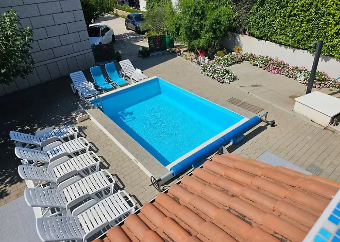 Apartamento In Tribunj With Terrace, Air Conditioning, W-lan 5034-1