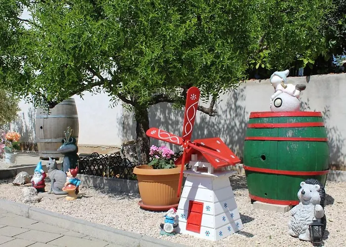 Appartement In Tribunj With Terrace, Air Conditioning, W-lan 5034-1